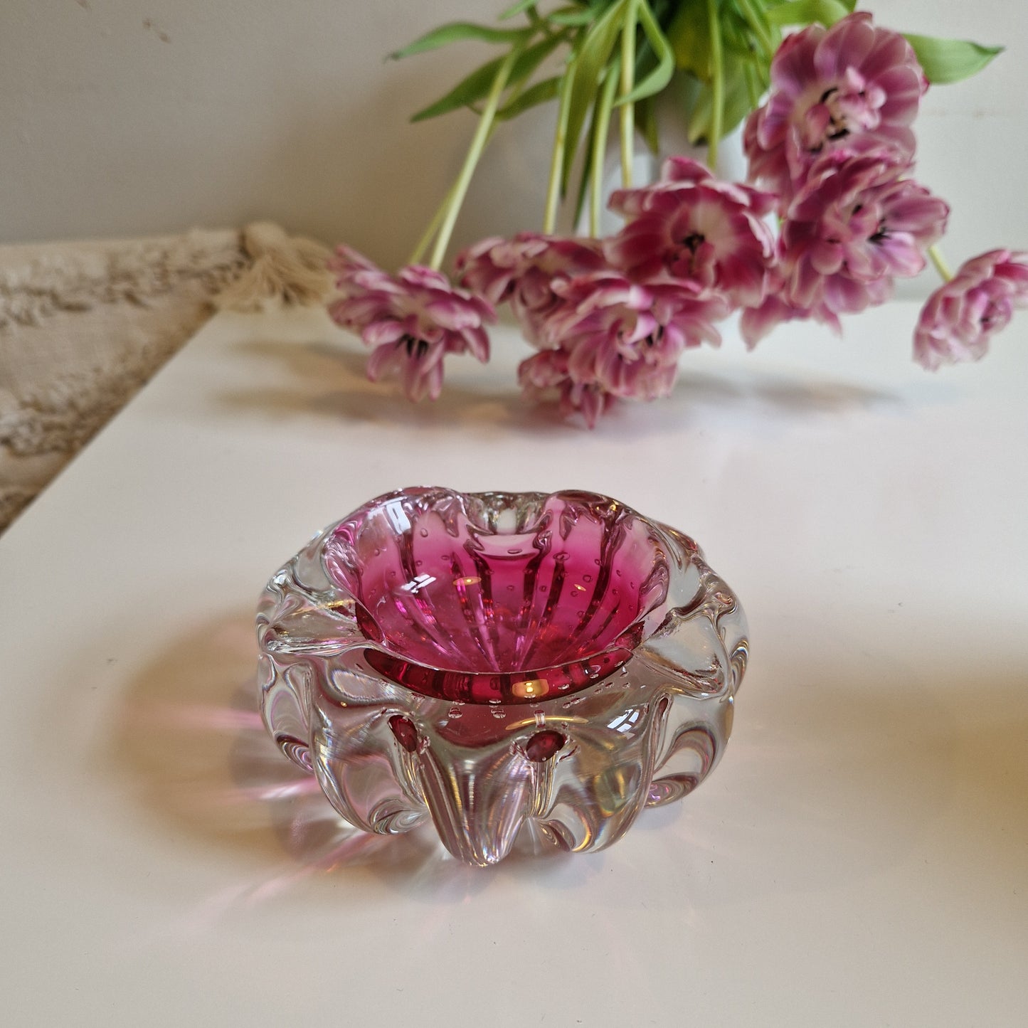 pink curvy ashtray