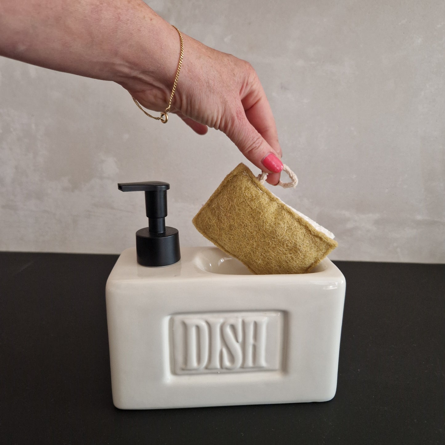 Soap dispenser