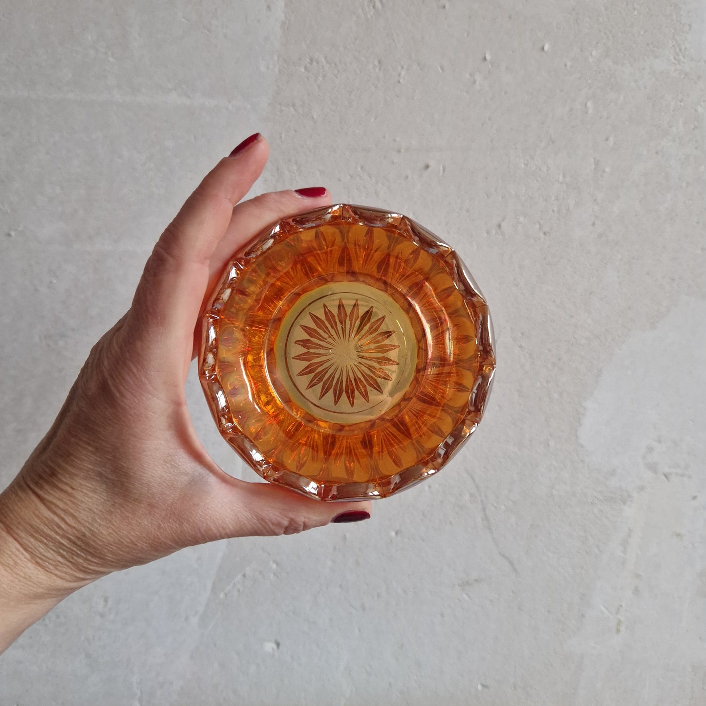 Iridescent marigold carnival glass bowl