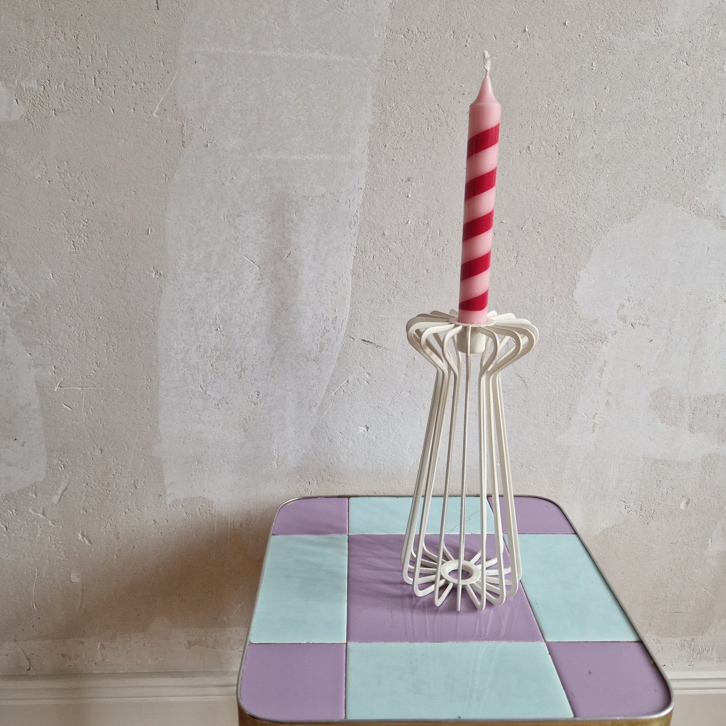 Candle holder by Ehlen Johansson