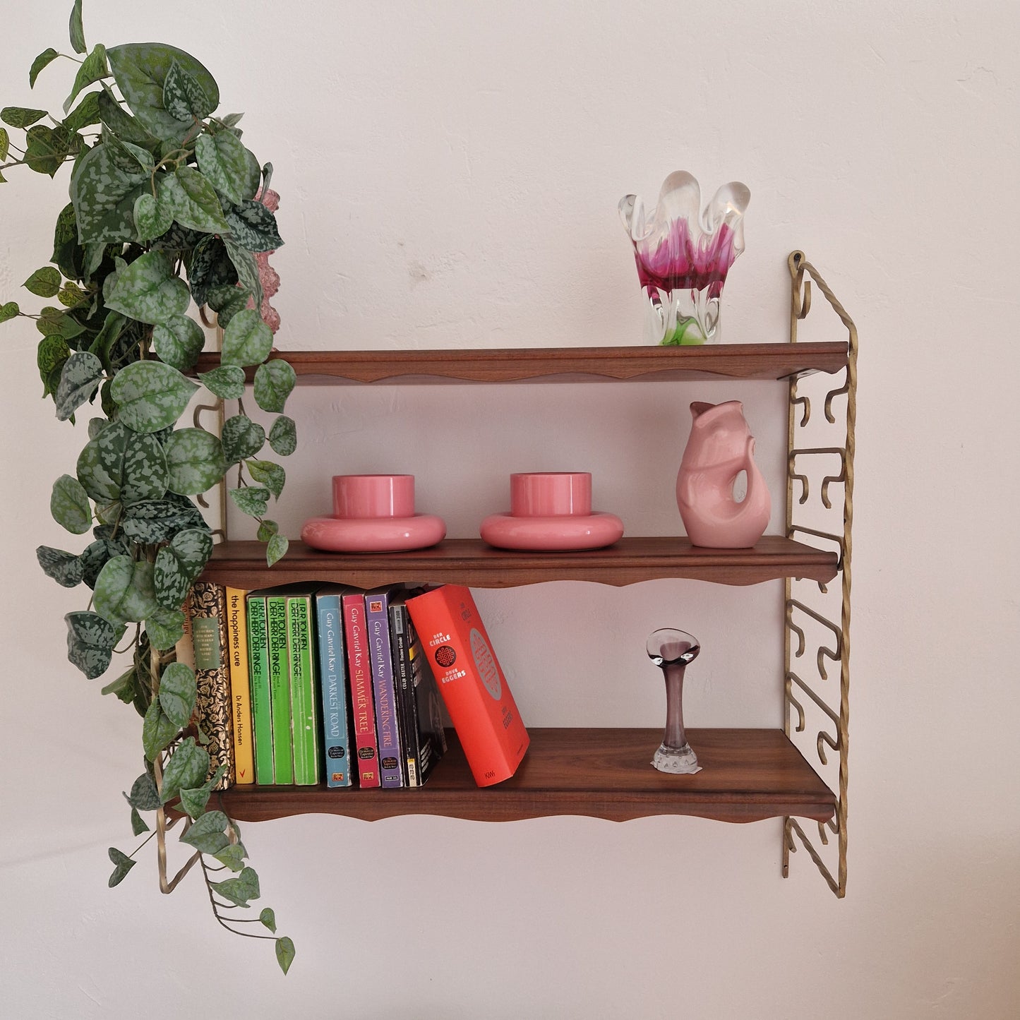 String shelve wood & metal